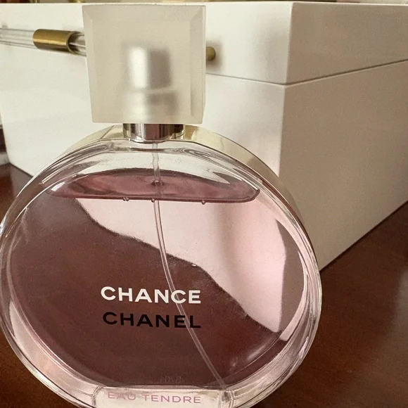 Chanel Chance Eau Tendre Perfume 5 fl oz. - Picture 1 of 3